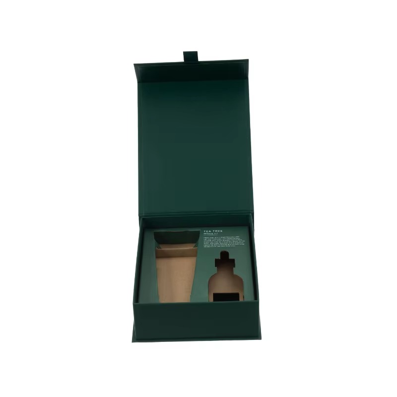 Custom Luxury Skincare Packagi - огляд і ціна Luxury Skincare Gift Box